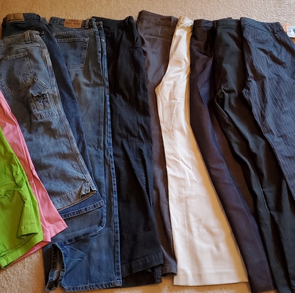 Lot Of Size 14 Pants & Capris: New & Gently Used - Picture 1 of 6